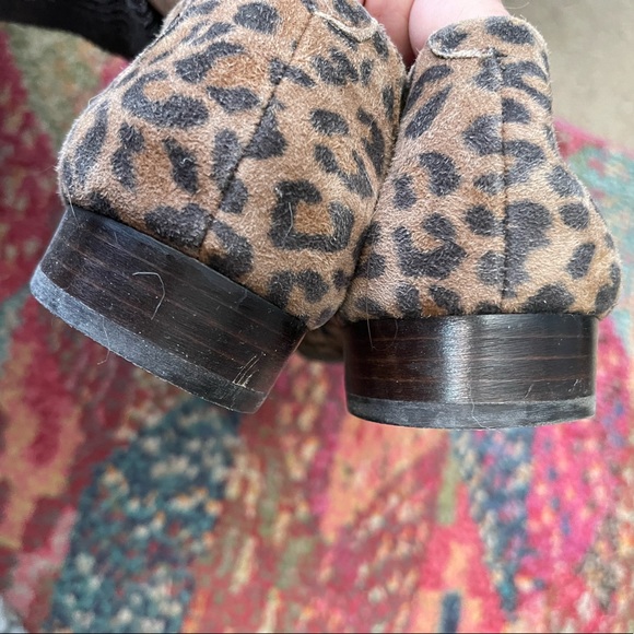 MEPHISTO Leopard Print Flats 9 EUC - Picture 10 of 12